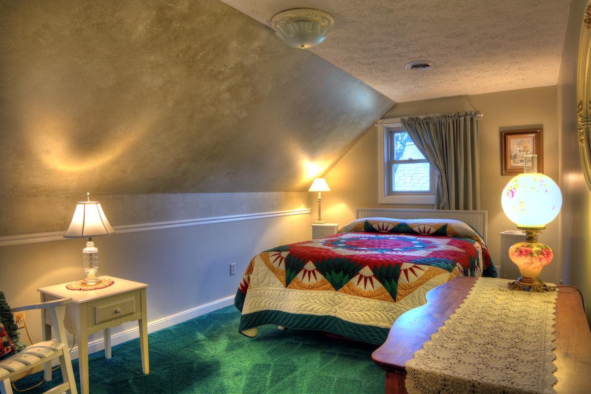 Los Gatos Bed & Breakfast Penn Yan Extérieur photo